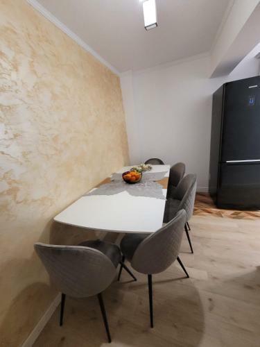 Neversea Apartment