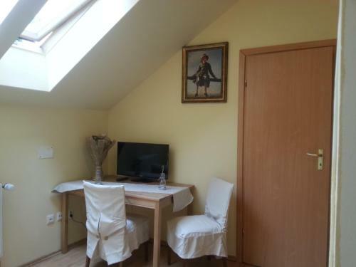 Center Park Apartment