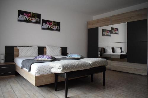 Hostal Bruno Apartment