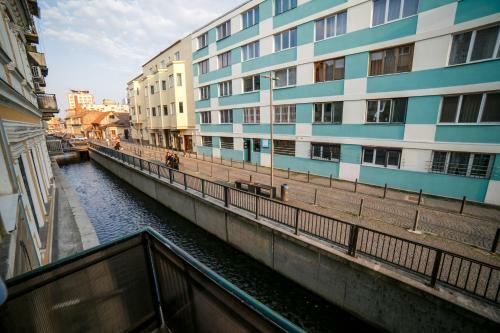 Apartament Ultra Piata Mihai Viteazul