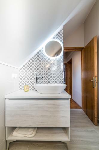 Casa Stella - Spacious Central Villa