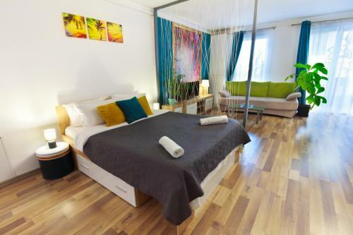 Gold Class Apartment Ams