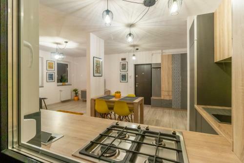 Modern And Stylish Apartment W Terrace