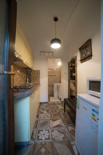 Colonial Ultra Center Apartment