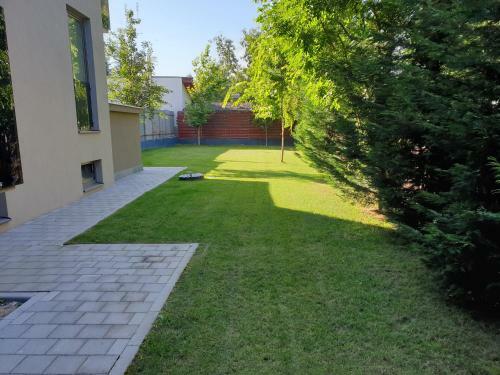 Luxury City Centre Apartment With Barbecue Grill