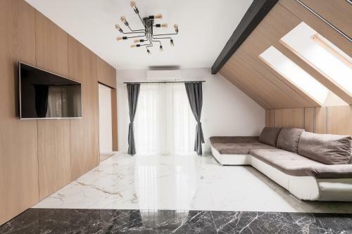 Discovery Aparthotel