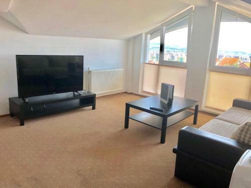 Athos Apartments & Budget Hotel