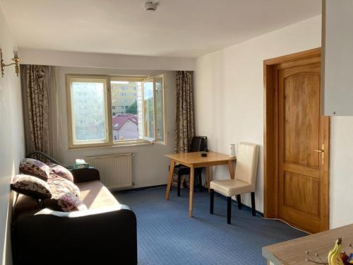 Cozy Downtown Apartment (only During Untold!!!)