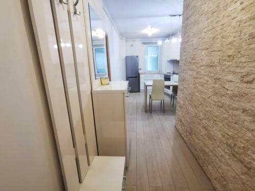 Contemporary Central Apartment In Cluj Napoca