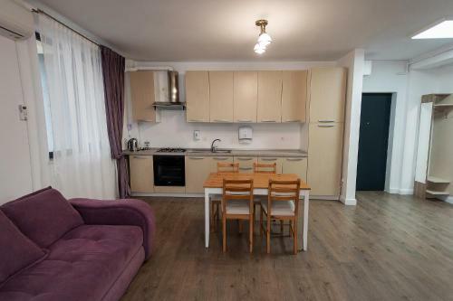 Tonitza Apartments