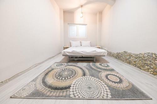 Two Bedroom Apartment In The City Center