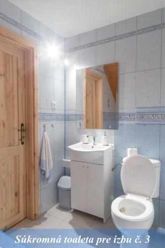 Hostal Ubytovanie Adina Polt�r