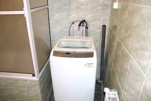 Apartamento Casa Lenox, Estilo R�stico Con Excelente Ubicaci�n