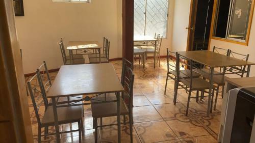 Hostal Cordillera Alto
