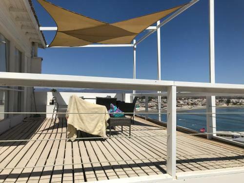 Muelle Apart Hotel
