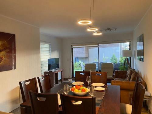 Hermosa Casa En Puc�n, Ubicada A Pasos Del Lago Y Del Centro