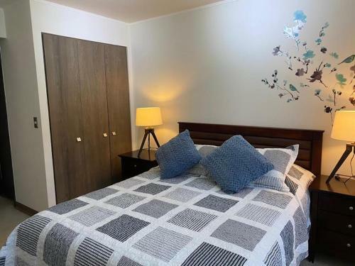 Hermosa Casa En Puc�n, Ubicada A Pasos Del Lago Y Del Centro