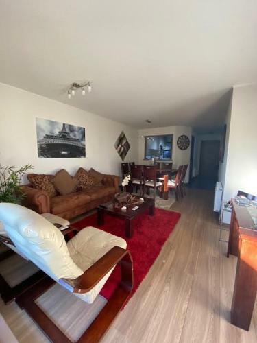 Hermosa Casa En Puc�n, Ubicada A Pasos Del Lago Y Del Centro