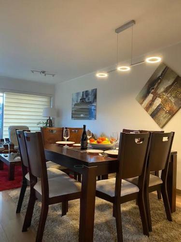 Hermosa Casa En Puc�n, Ubicada A Pasos Del Lago Y Del Centro