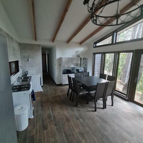 Villa Casa Dentro de UNA Parcela En El Bosque Con Derecho A Uso Termas