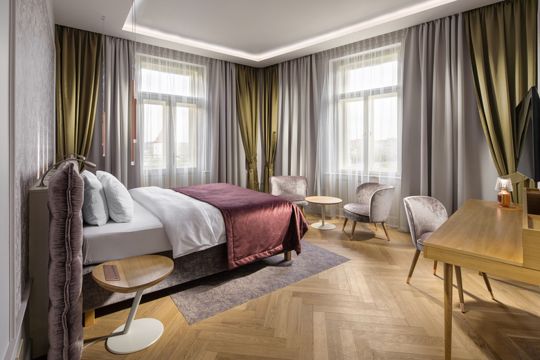 Mamaison Hotel Riverside