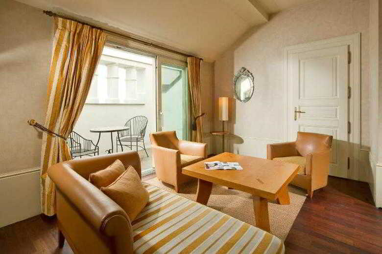Mamaison Hotel Riverside