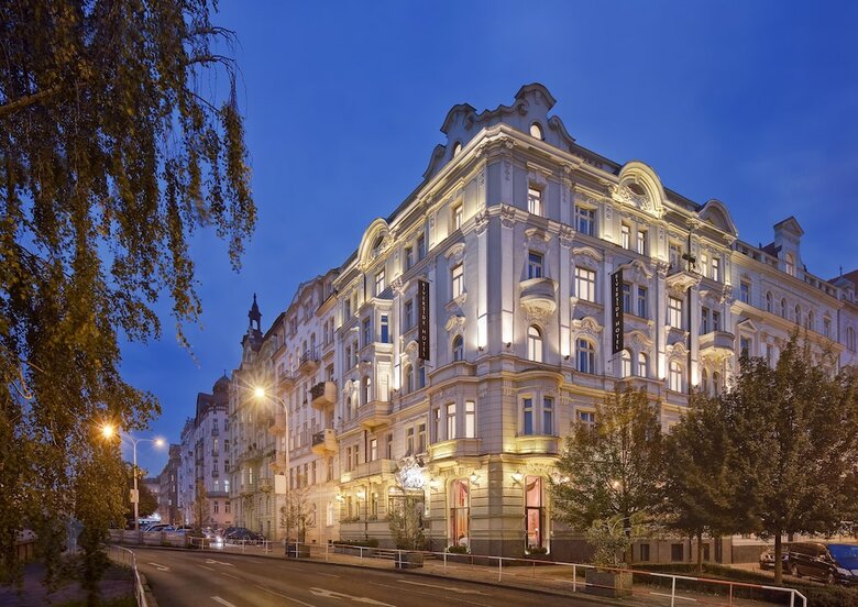 Mamaison Hotel Riverside