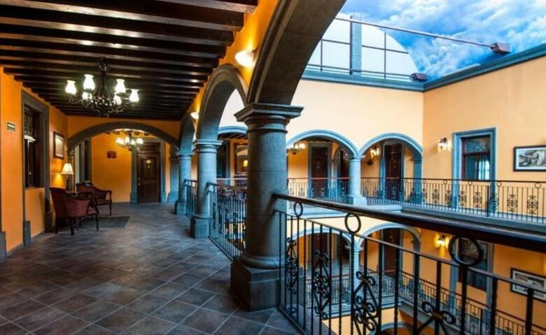 Hotel Morales Historical & Colonial Downtown Core