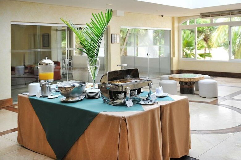 Hotel Deville Salvador