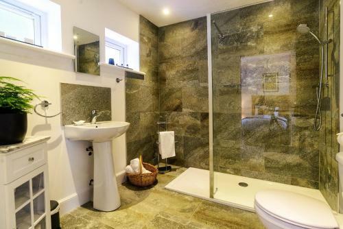 Elderburn Lodges