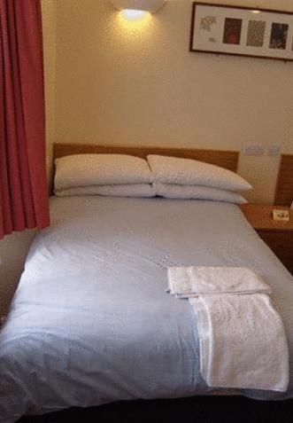 Hostal The Old Rectory Guest House