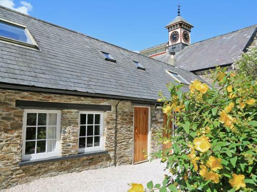 2 Salle Cottage