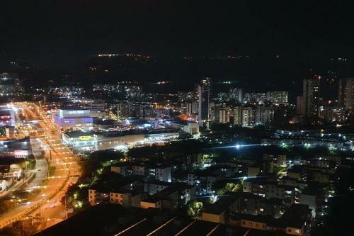 Apartamento Hermoso Apto Piso 23 Con Vista A La Ciudad