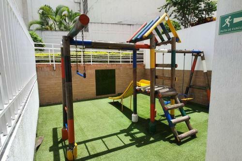 Apartamento Hermoso Apto Piso 23 Con Vista A La Ciudad