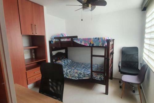 Apartamento Hermoso Apto Piso 23 Con Vista A La Ciudad