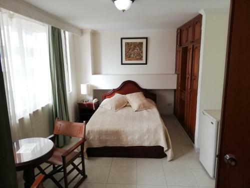 Hotel Costa Del Sol