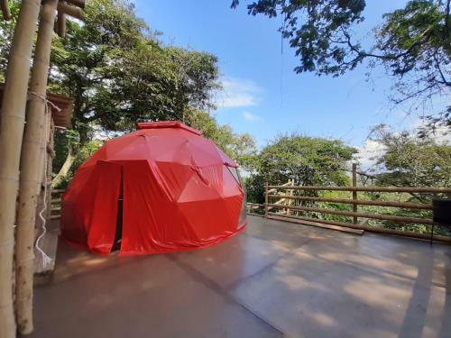 Bed & Breakfast Glamping Sumapaz - Fusagasug�