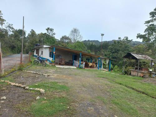 Baras'h Campestre