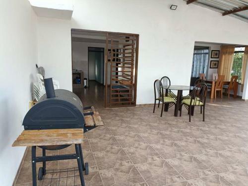 Hermoso Apartamento Con Terraza Fresco Y Agradable