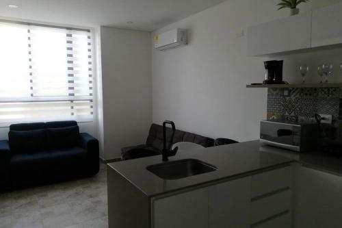 Apartamento En Edificio Full, Rodadero Santa Marta