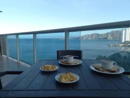 Acogedor Apartamento, Moderno Y Con Vista Al Mar.