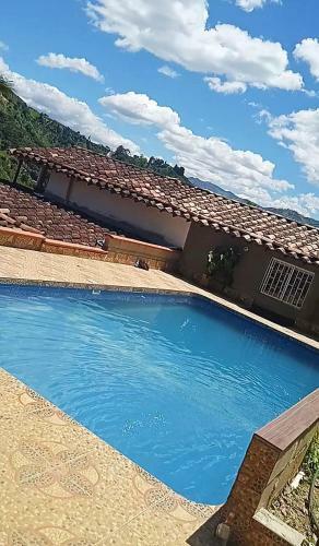 Los Naranjos