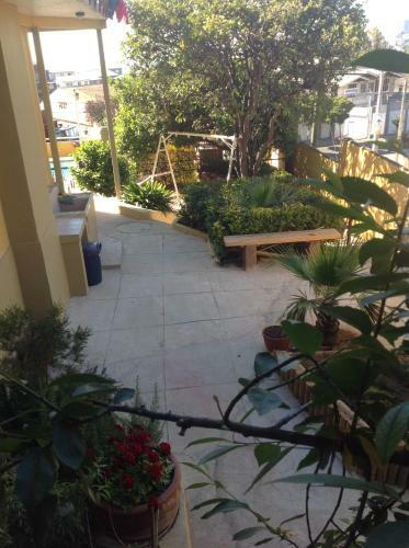 Hostal Pontoval B&B