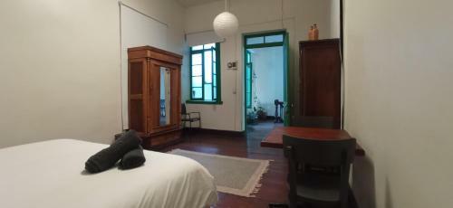 Hostal Patiperra Hostel