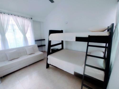 Casa En Girardot Con Piscina Privada