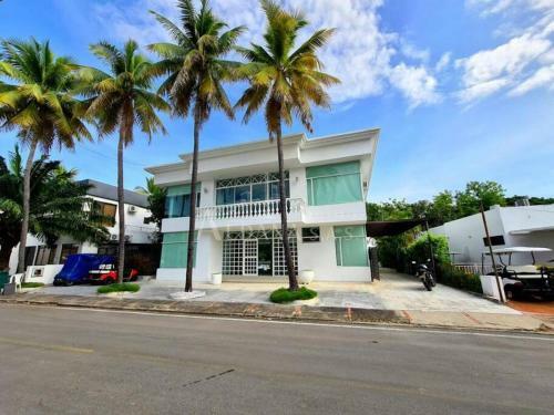 Hermosa Casa En El Pe�on