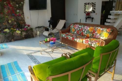 Villa Santorini, Girardot
