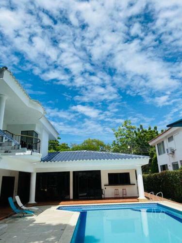 Hermosa Casa Condominio Campestre El Pe��n