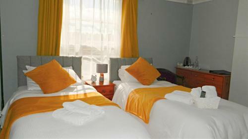 Aparthotel Kings Head Inn, Warwick