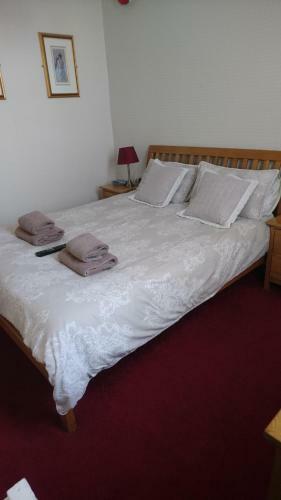 Hostal Cornerhouse Guesthouse